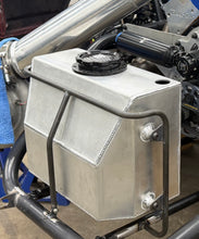 Load image into Gallery viewer, Aluminum Front Mount Fuel Cell